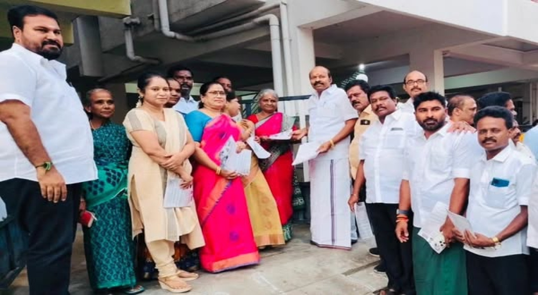 செம்பாக்கத்தில் திண்ணை பிரச்சாரம்: ஸ்டாலின் ஆட்சியின் தவறுகளை மக்களுக்கு எடுத்துரைத்த AIADMK!