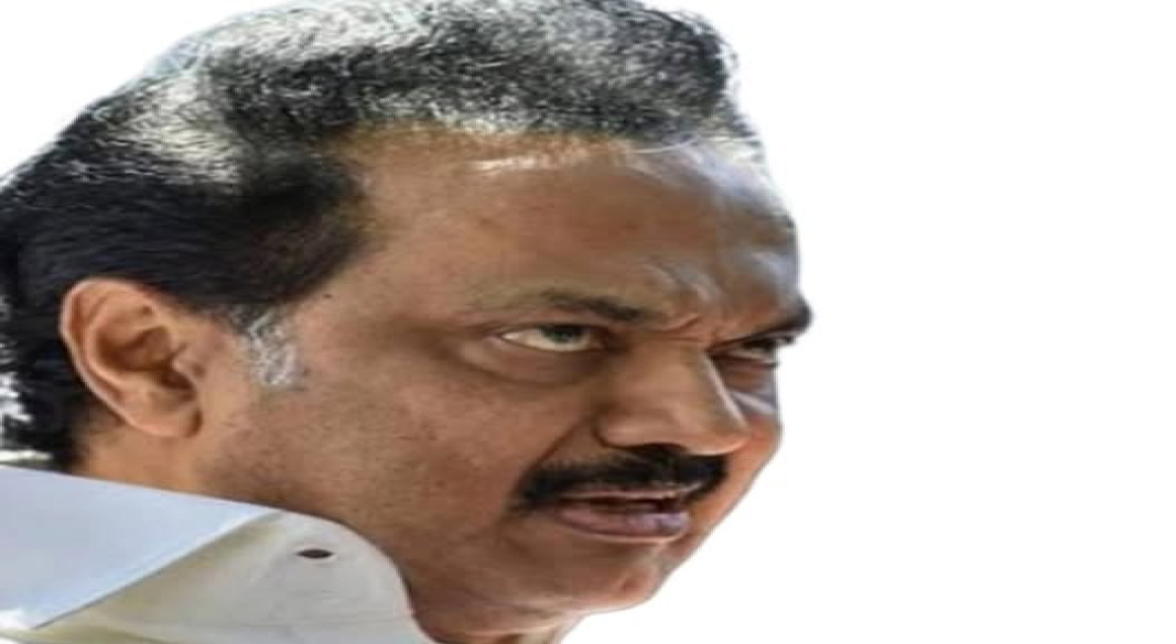 துவக்கும் திமுகவே... எதிர்க்கும் திமுகவே! உண்மையை உணர்ந்த மக்கள் ஒன்று சேரத் தயாராகின்றனர்!