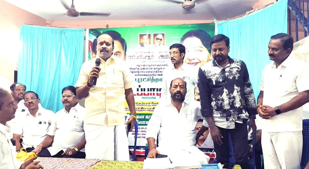 செங்கல்பட்டு மேற்கு மாவட்டம் தாம்பரம் மத்திய பகுதி சார்பில் பாக கிளை செயலாளர்கள் ஆலோசனை கூட்டத்தில் கலந்து கொண்ட தருணம்.